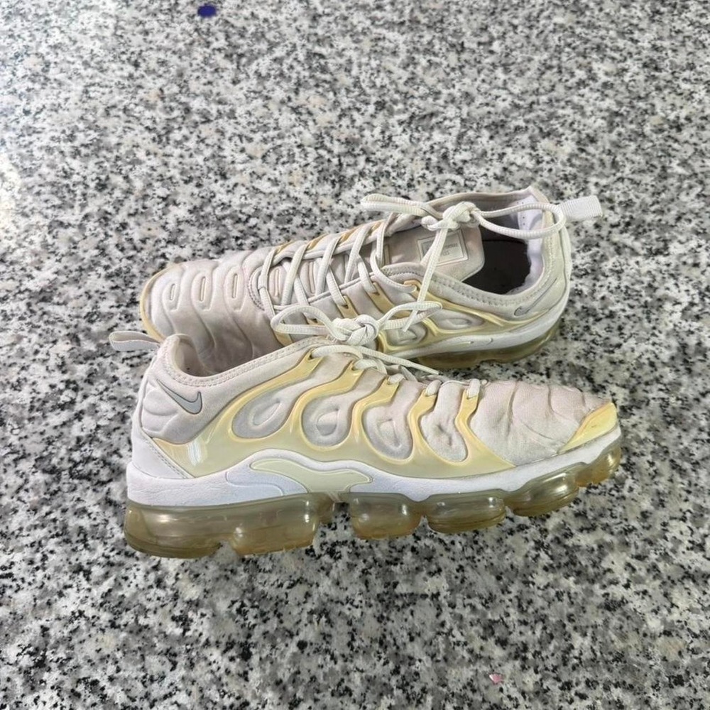 Nike Air Vapormax White Platinum Sneaker Shoe M10.5 924453